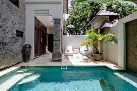 Tiah Villa Kuta Lombok