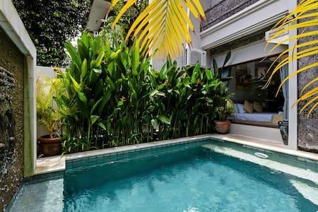 Tiah Villa *
